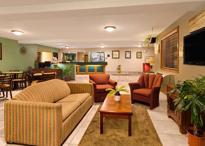 Super 8 By Wyndham Lynchburg Va